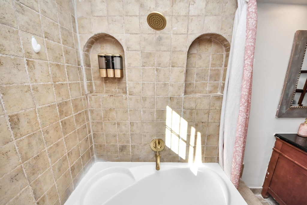 15715 Creekhaven Drive - Photo 17
