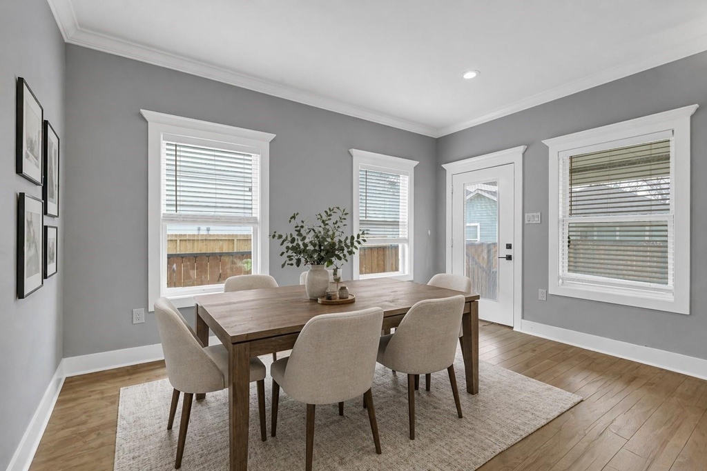 3513 Omega Street - Photo 9