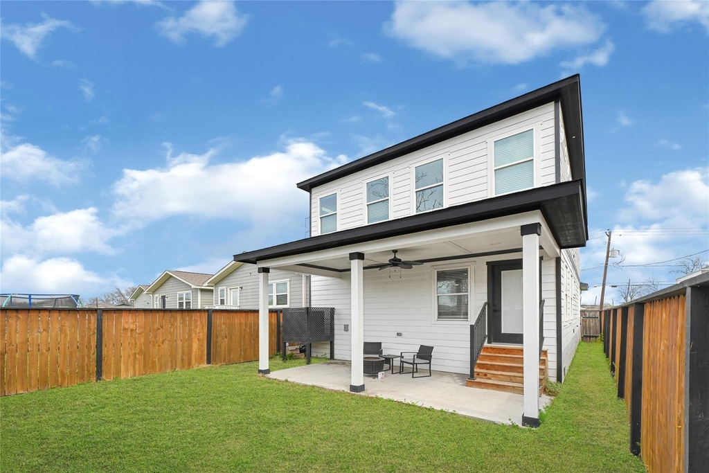 3513 Omega Street - Photo 22