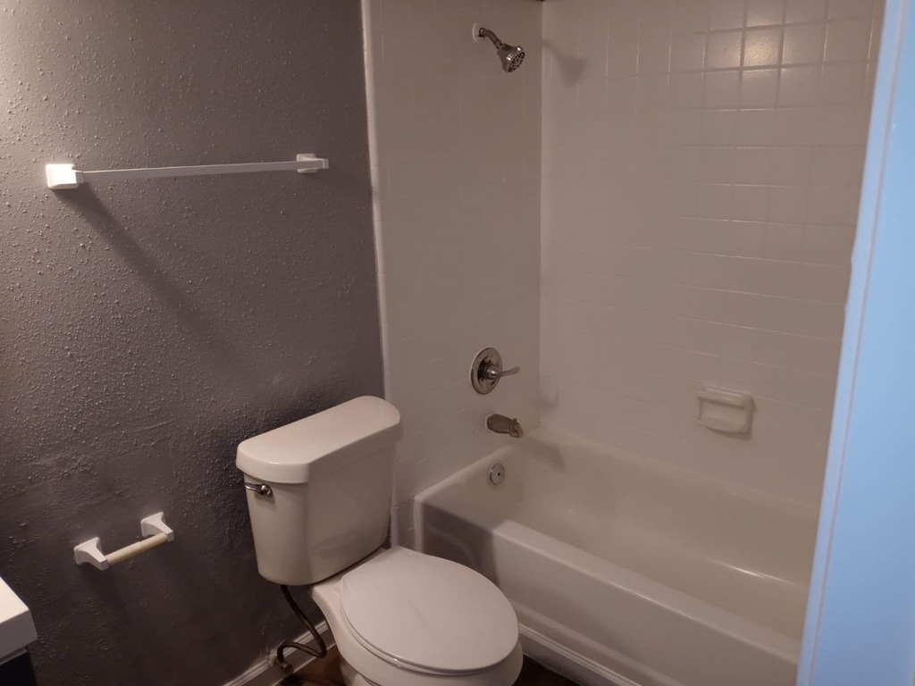 9700 Leawood Boulevard - Photo 19