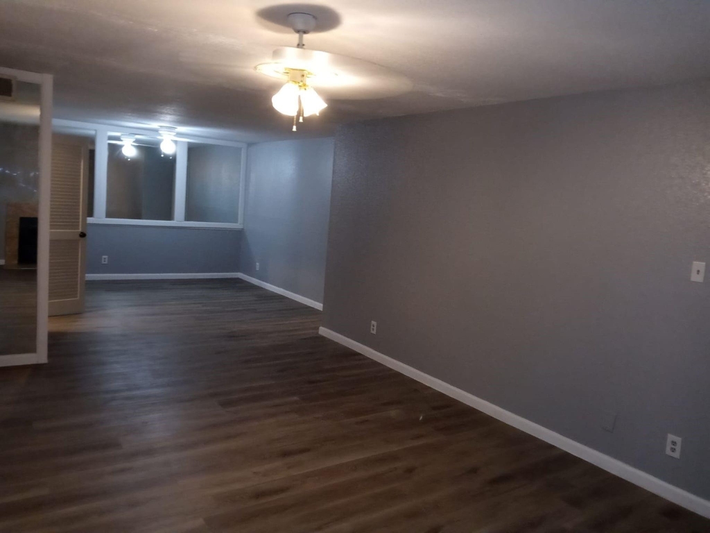 9700 Leawood Boulevard - Photo 6