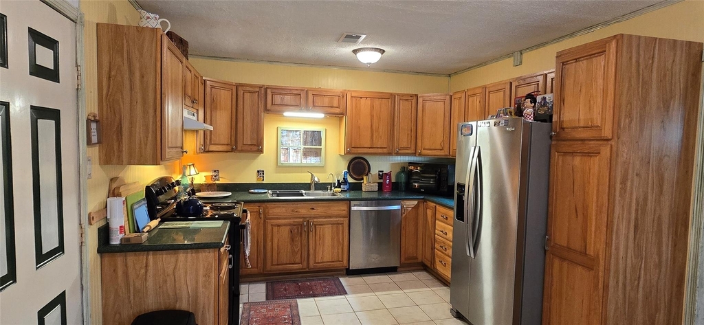 17018 Water Oak Drive - Photo 1