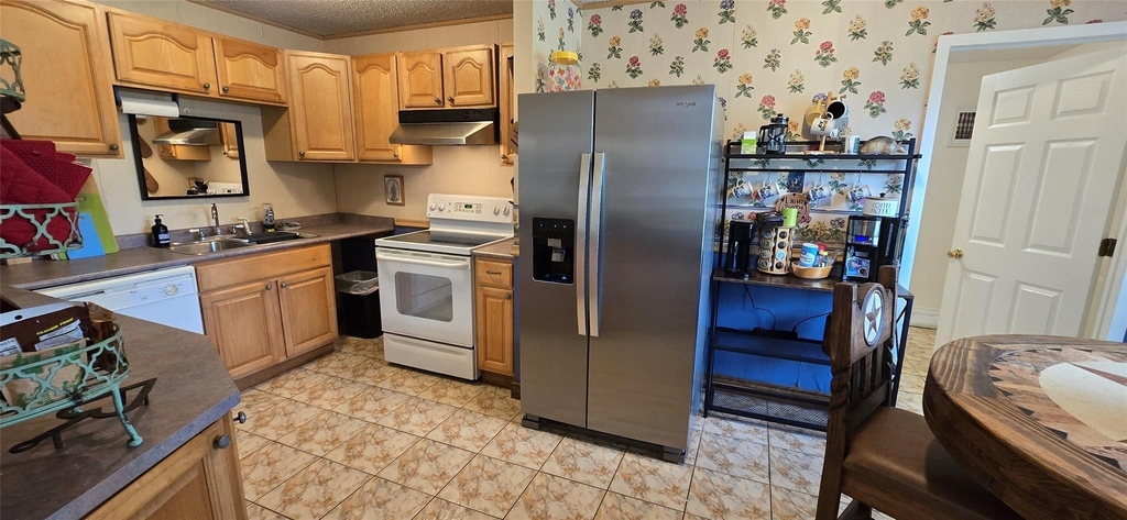 17018 Water Oak Drive - Photo 38