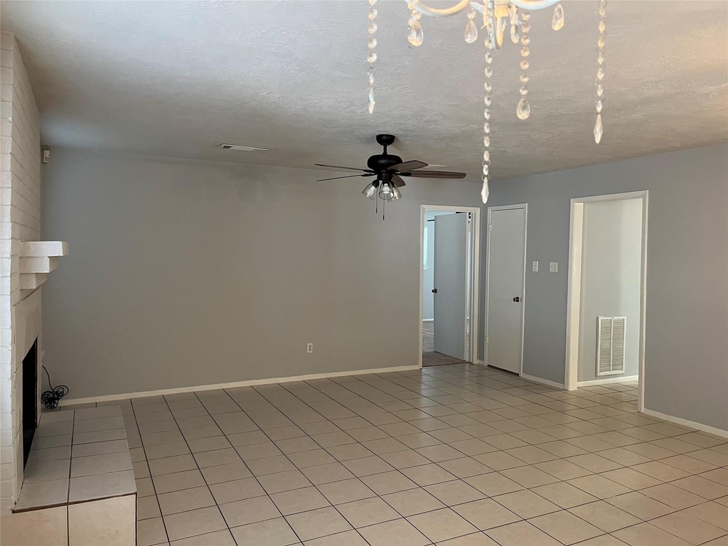 402 Oak Harbor Drive - Photo 8