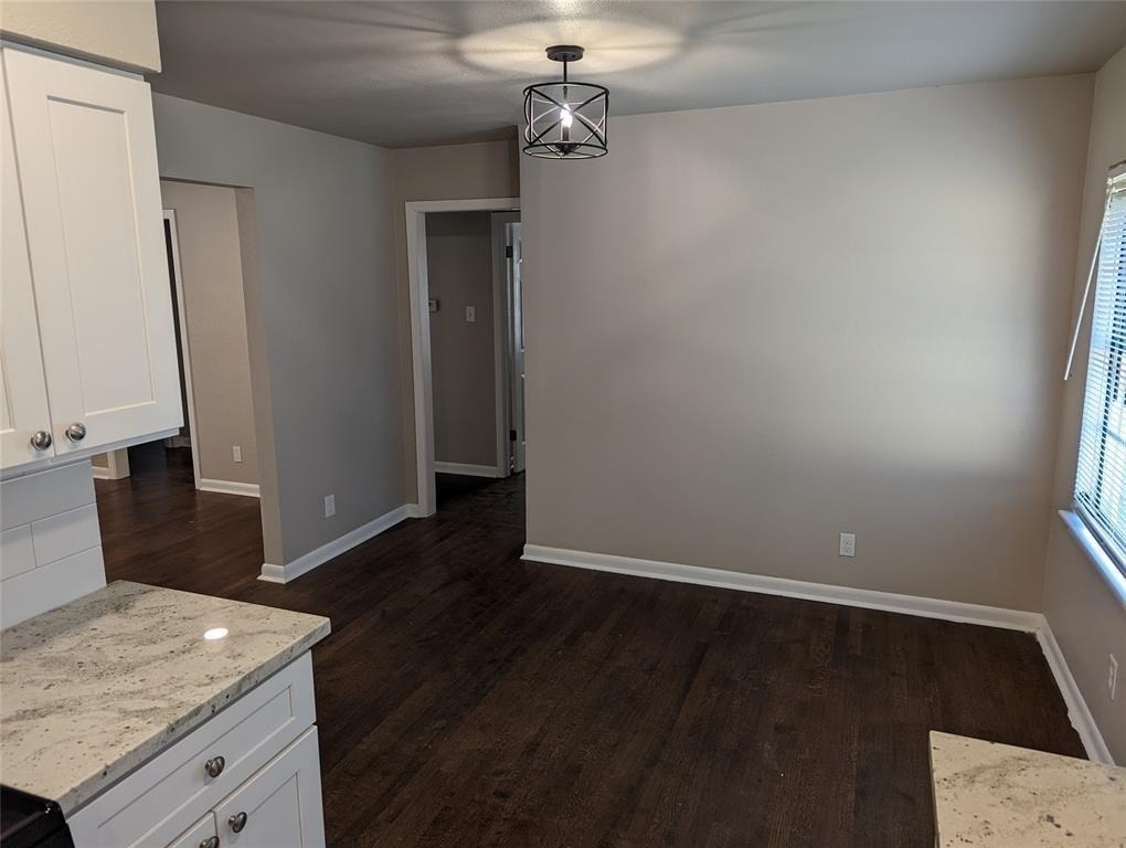 5622 Elmlawn Drive - Photo 7