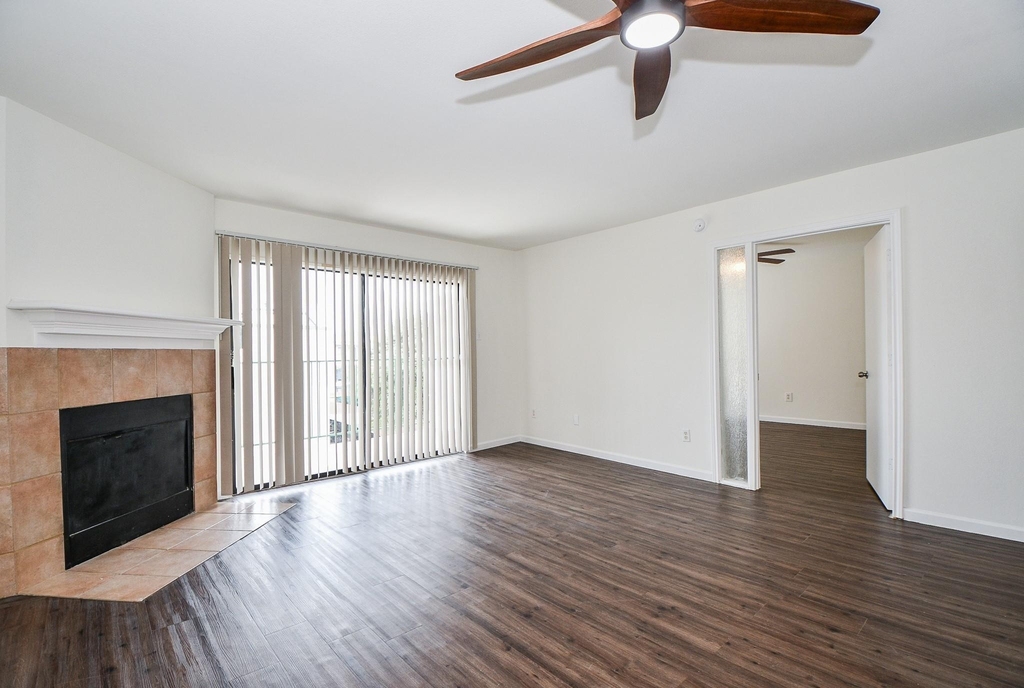2824 S Bartell Drive - Photo 6