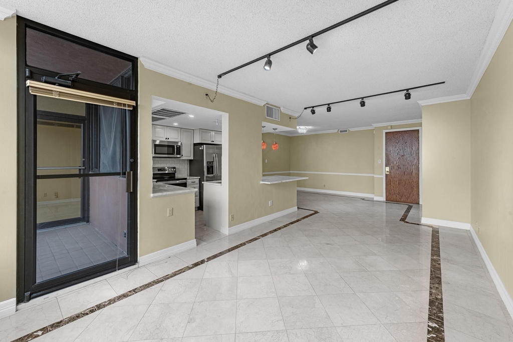 5150 Hidalgo Street - Photo 14