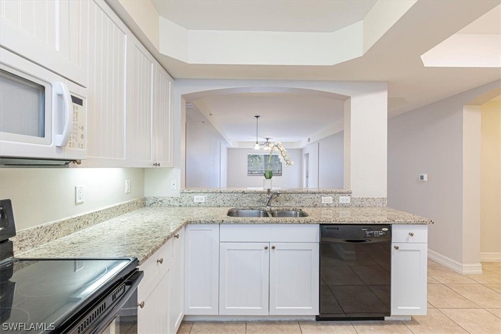 1100 Pine Ridge Road - Photo 9