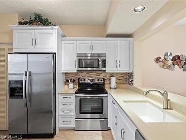 1096 Woodshire Lane - Photo 3