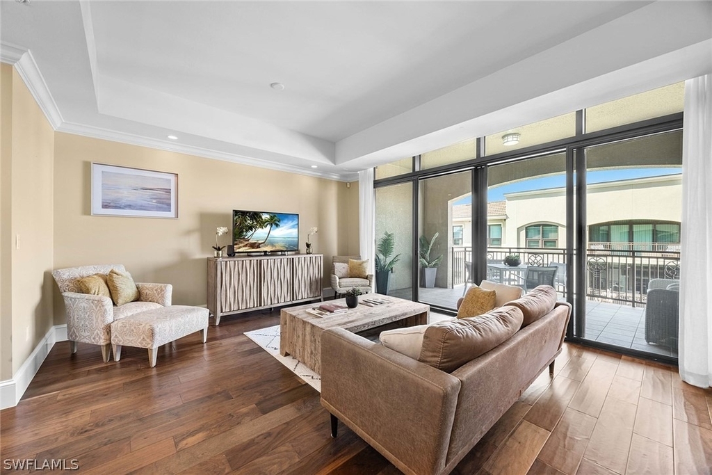 9123 Strada Place - Photo 4