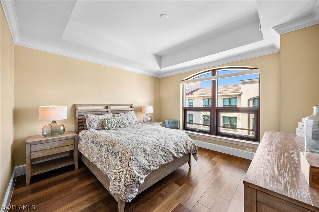 9123 Strada Place - Photo 14