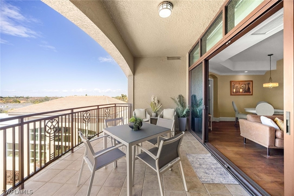 9123 Strada Place - Photo 19