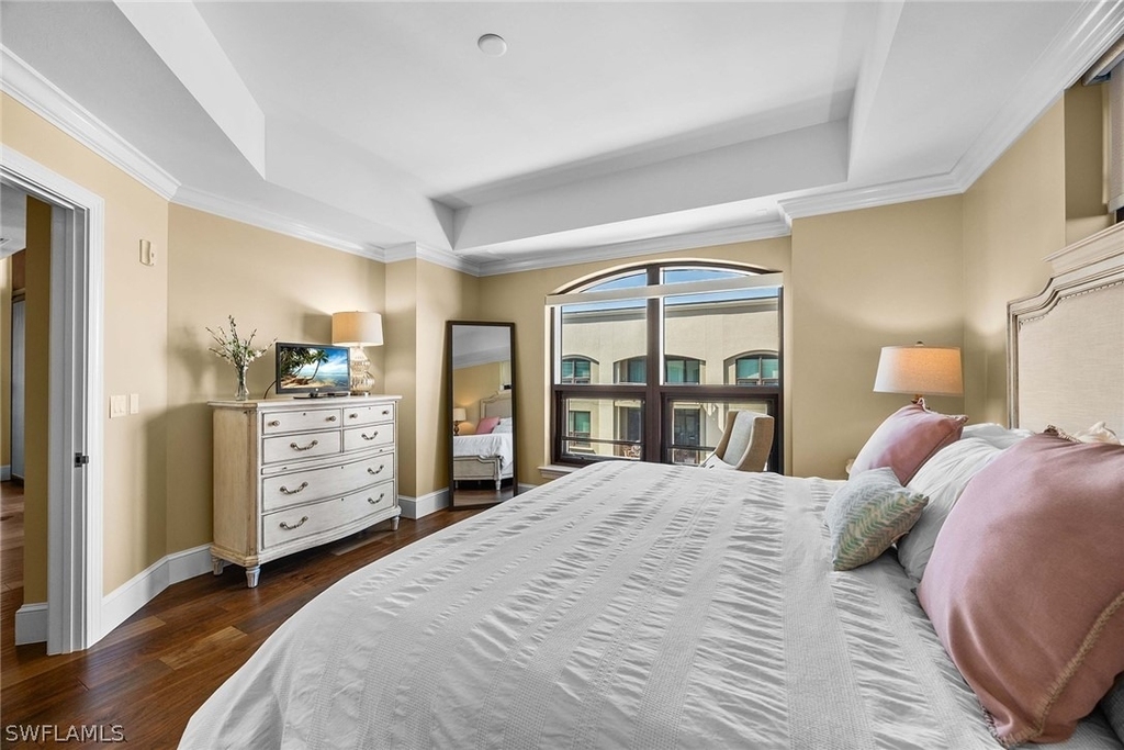 9123 Strada Place - Photo 11