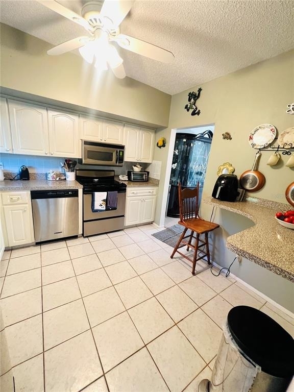 2471 Sumatran Way - Photo 6