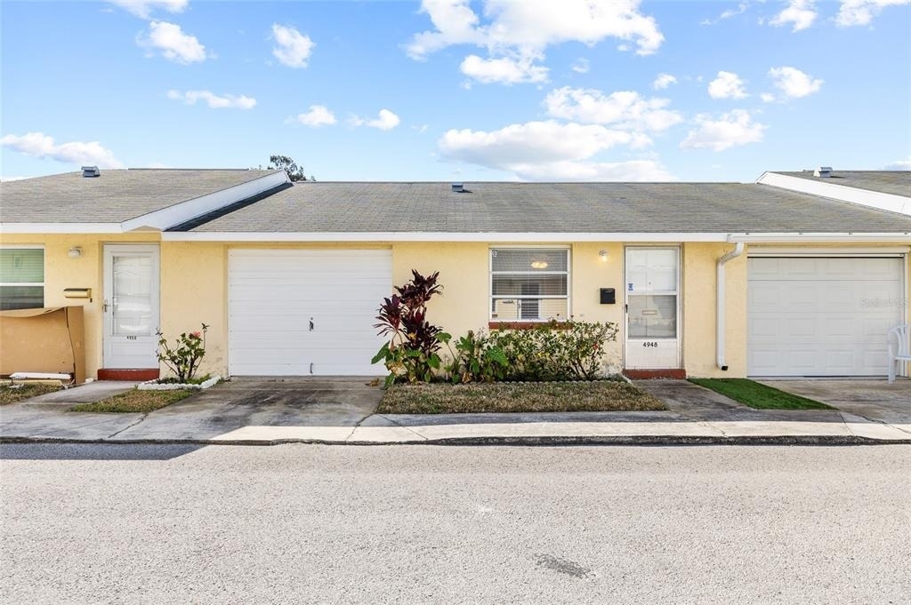 4948 Getner Street - Photo 2