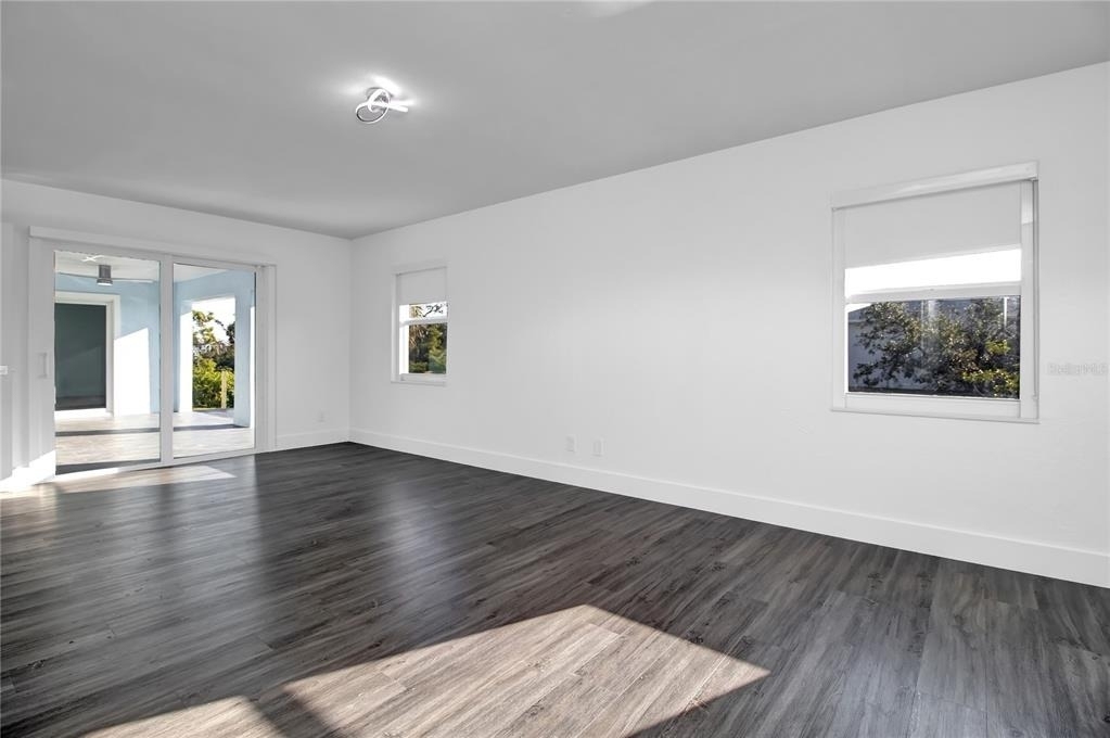 3004 Banyan Way - Photo 11