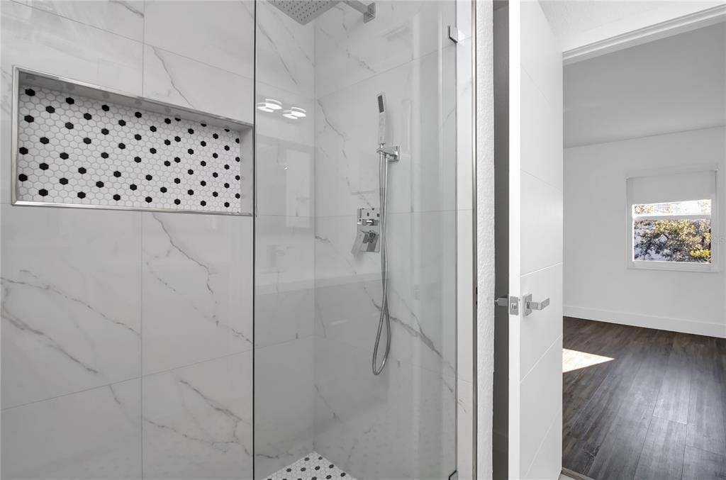 3004 Banyan Way - Photo 17