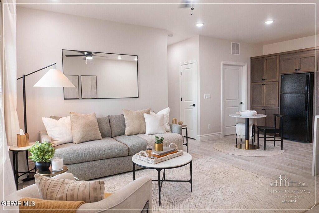 10680 Horn Circle - Photo 4