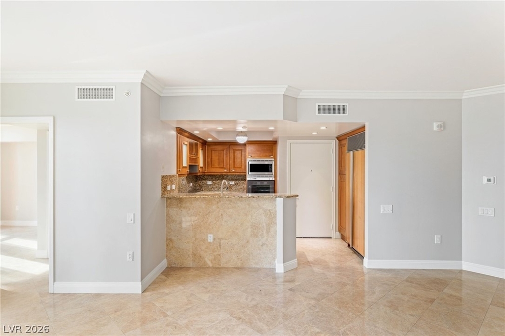 2777 Paradise Road - Photo 15