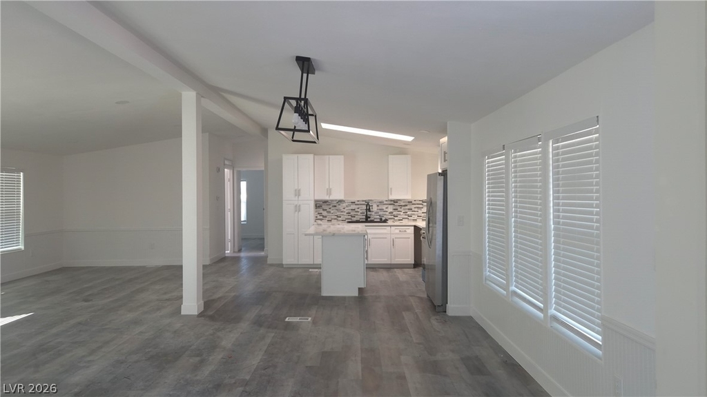 4224 Money Street - Photo 2
