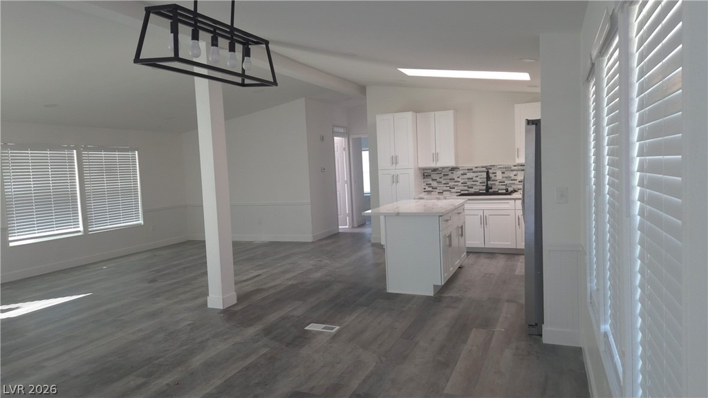 4224 Money Street - Photo 3