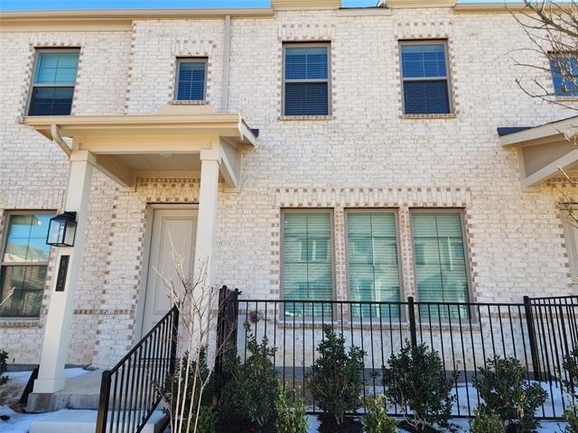 632 Blue Ridge Drive - Photo 0