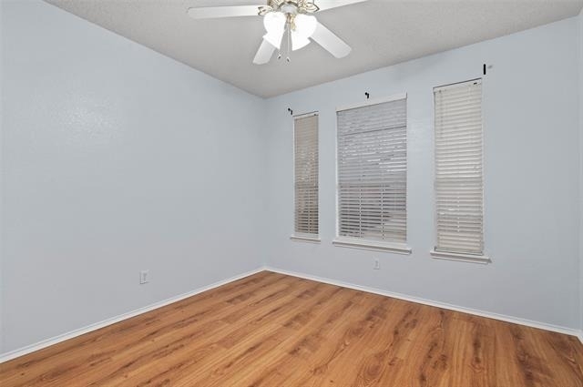 316 Leameadow Drive - Photo 3