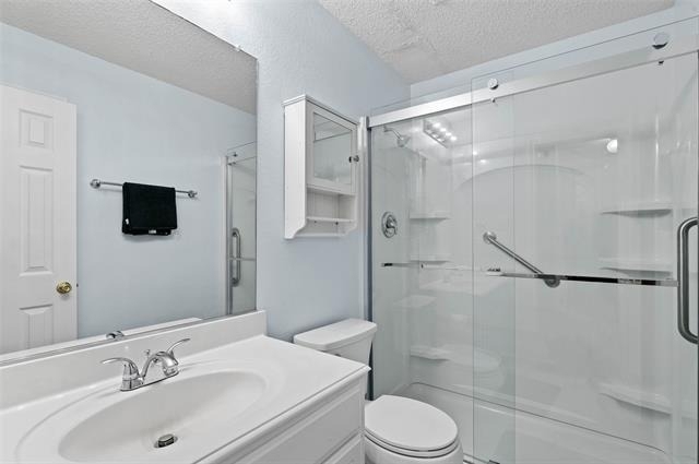 316 Leameadow Drive - Photo 5