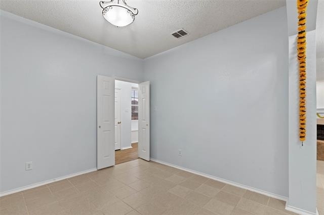 316 Leameadow Drive - Photo 1