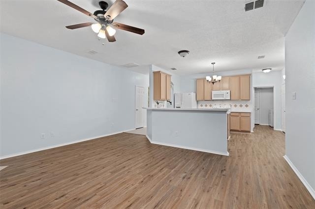 316 Leameadow Drive - Photo 9