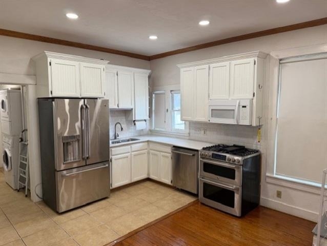 911 17th Street - Photo 1