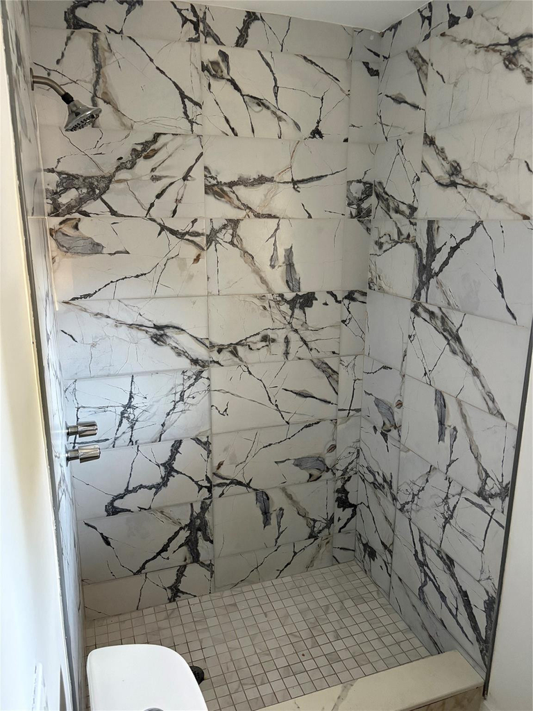3932 Sw 12th Place - Photo 4