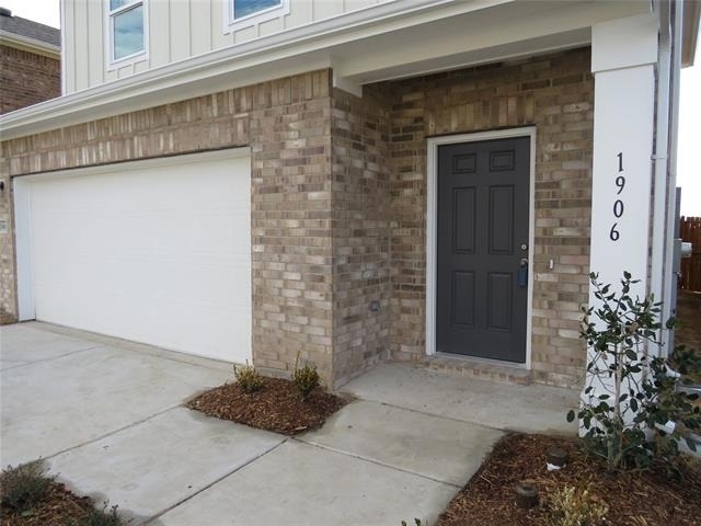 1906 Chapel Hill Road - Photo 4