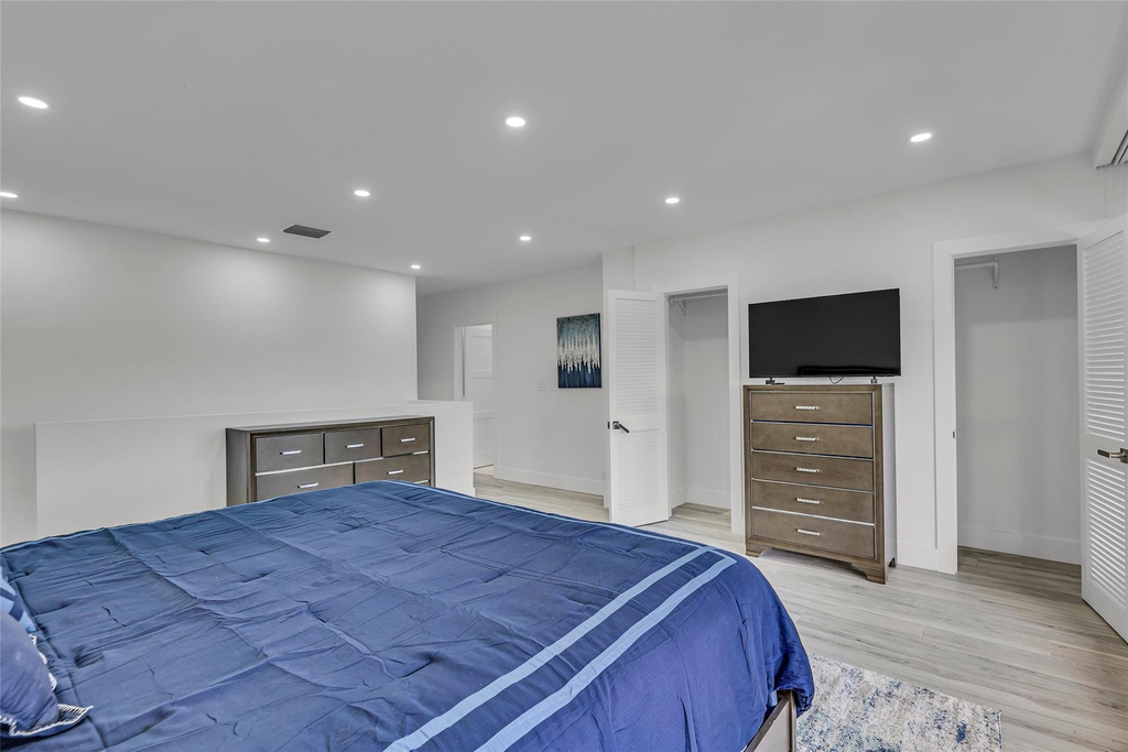616 3rd Key Drive - Photo 18