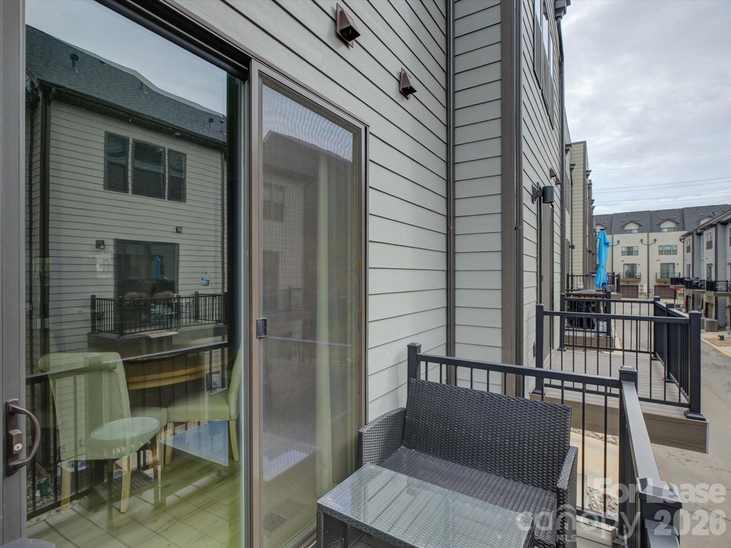 6112 Station Crossing Avenue - Photo 15