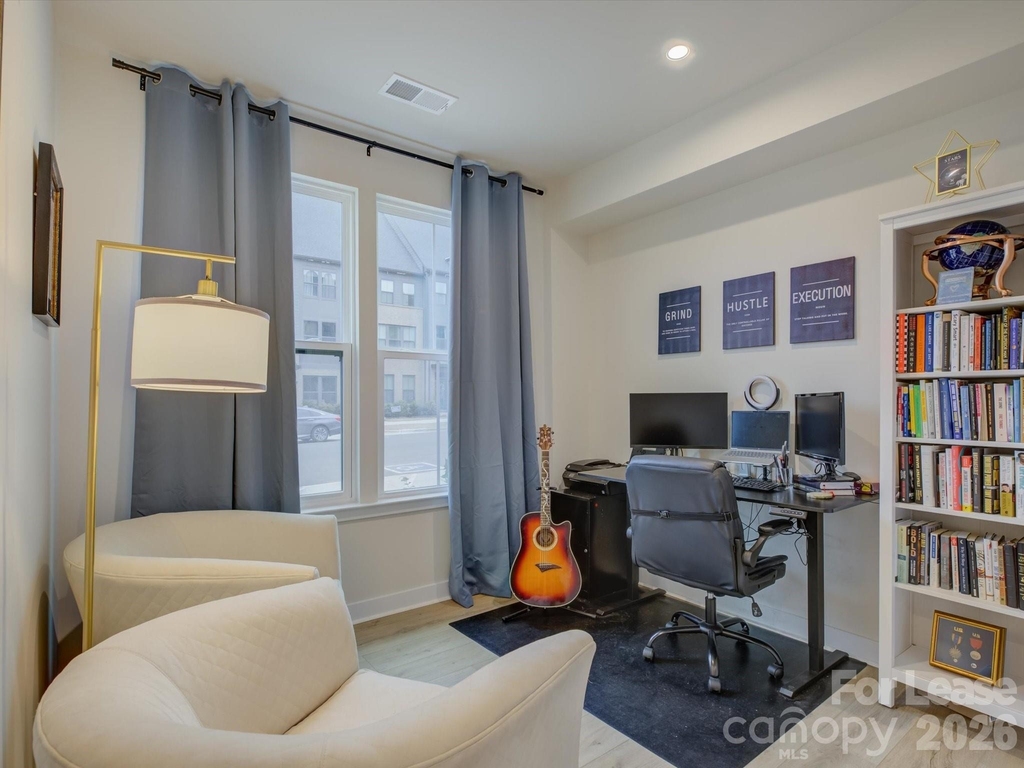 6112 Station Crossing Avenue - Photo 5