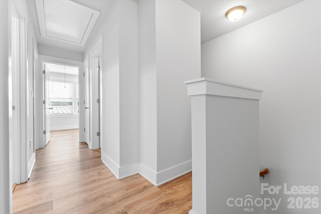 628 Amalfi Drive - Photo 17
