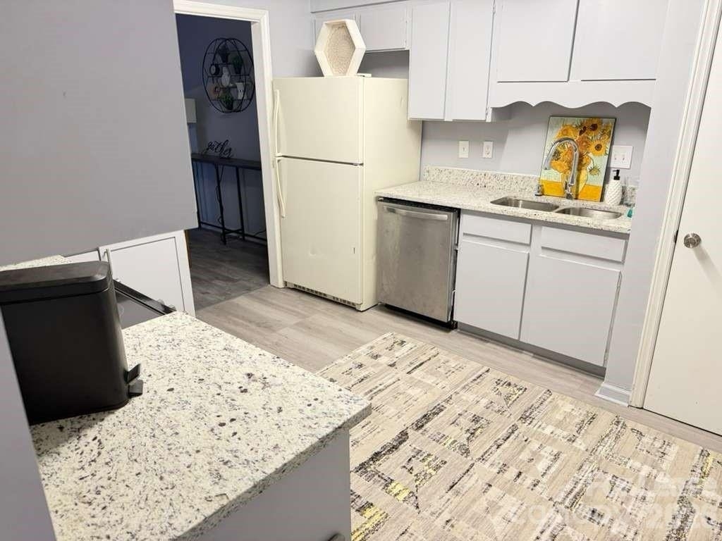 11526 Turn Stone Court - Photo 2
