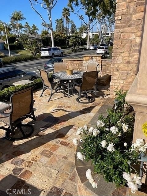 504 Avocado Avenue - Photo 13