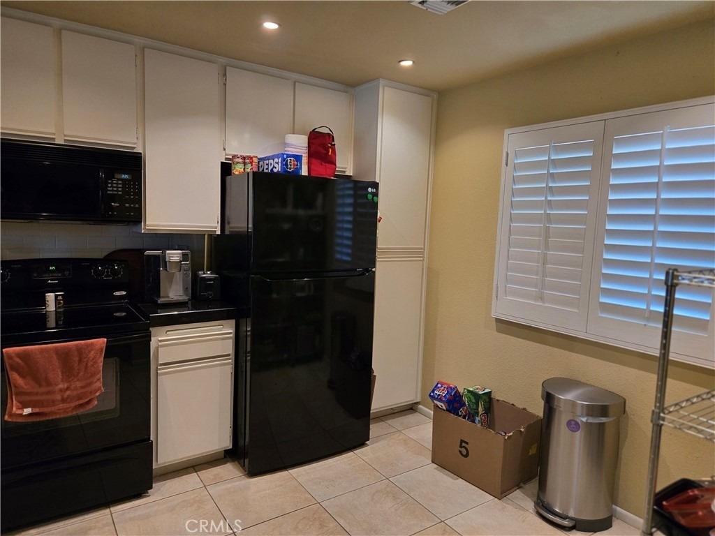 28464 Taos Court - Photo 1