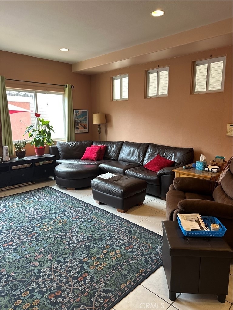 610 Main - Photo 11