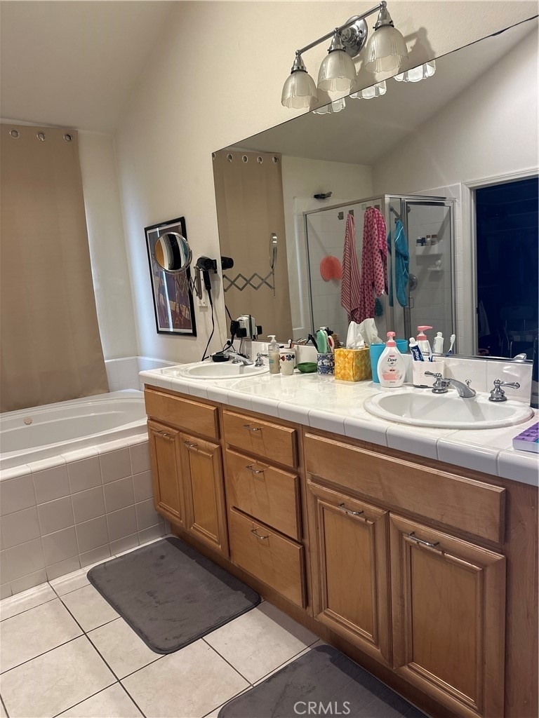 610 Main - Photo 6