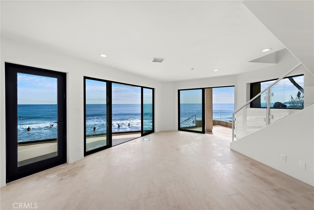 715 Ocean Front - Photo 3
