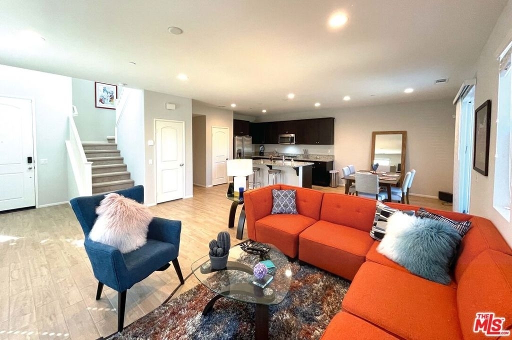 42720 Azure Street - Photo 6