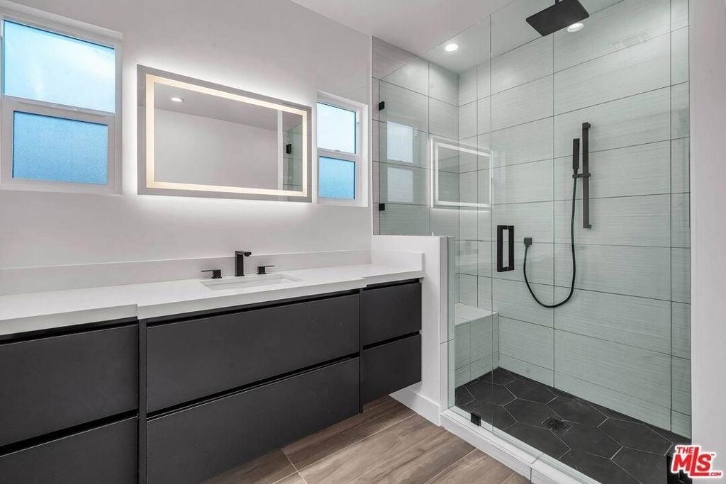 9345 W Olympic Boulevard - Photo 10