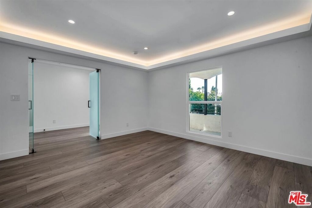 9345 W Olympic Boulevard - Photo 2
