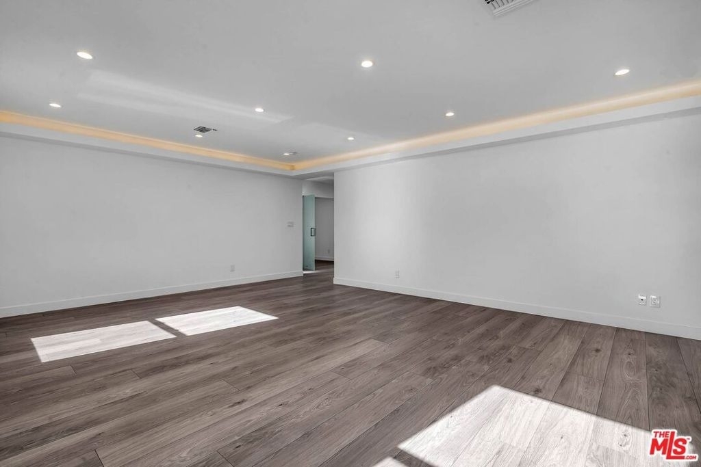 9345 W Olympic Boulevard - Photo 19