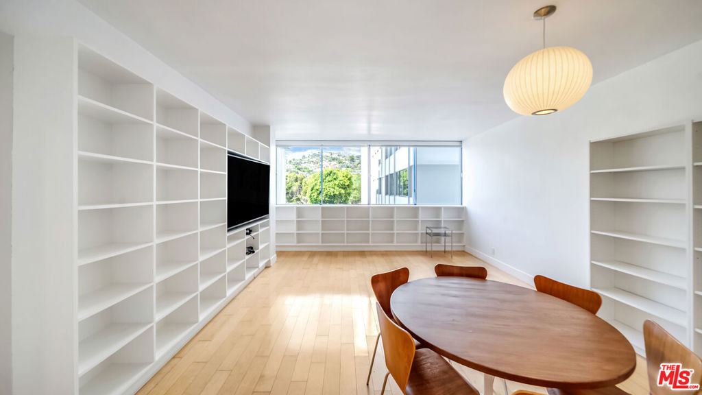 17350 W Sunset Boulevard - Photo 4