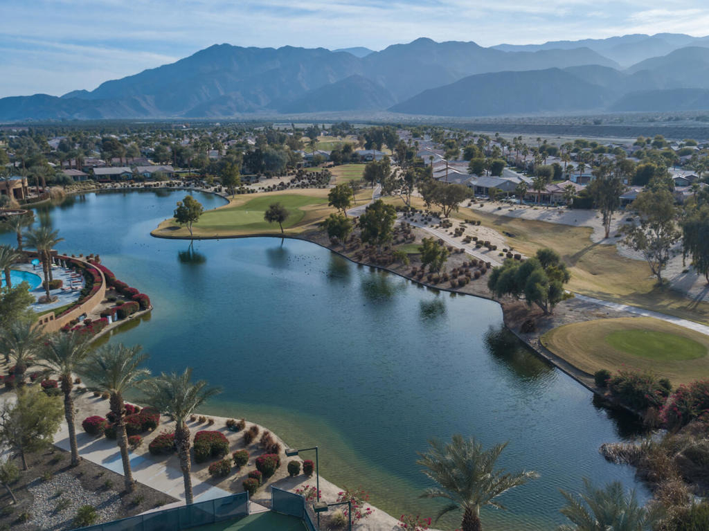 60460 Desert Rose Drive - Photo 27