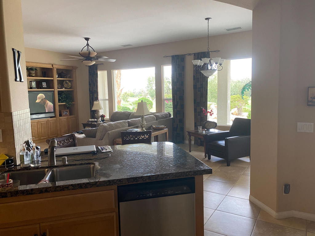 60460 Desert Rose Drive - Photo 1